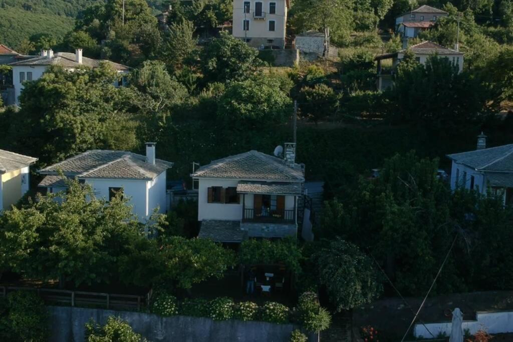 Villa Deja Blue Mourésion Exterior foto